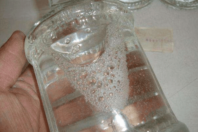 中國2款“尷尬酒”，普通人嫌它包裝簡陋，行家卻用來招待貴賓 好酒無需繁雜包裝  第4張