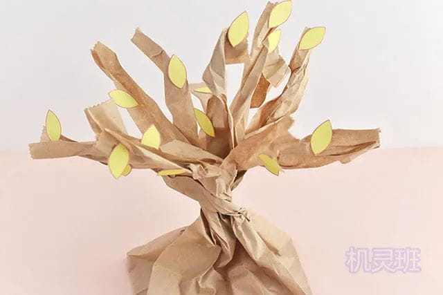 兒童環保手工：回收牛皮紙袋制作小鳥樂園(步驟圖解)  第10張