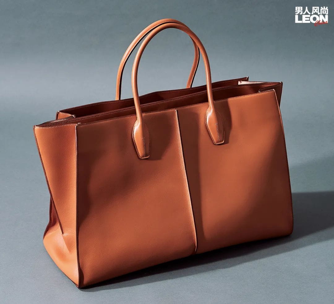 就現(xiàn)在!手提袋就要選稍大號 第7張 就現(xiàn)在!手提袋就要選稍大號 第7張