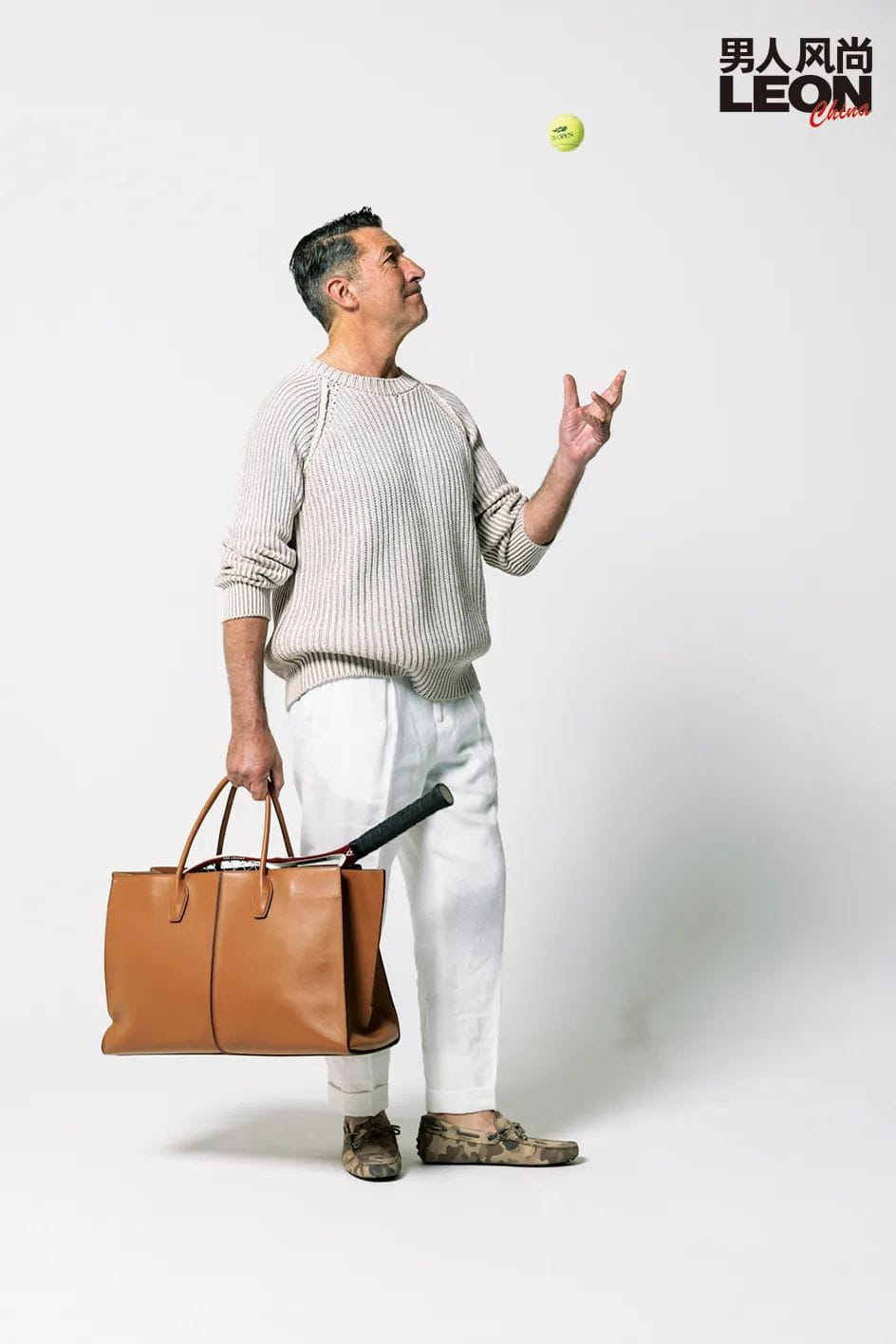 就現(xiàn)在!手提袋就要選稍大號 第8張 就現(xiàn)在!手提袋就要選稍大號 第8張