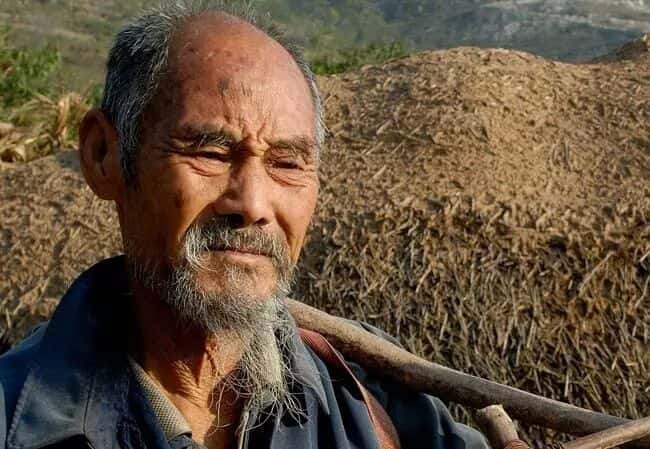 山區留守老人黃小米銷路難,緊急求援,讓我們一起轉發,給他們多一份希望.  第4張